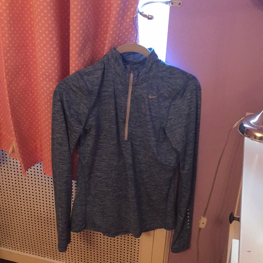 Nike sweatshirt